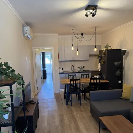 Lägenhet Luxe With Pool, Airco And Seaview Balcony - Go4portugal - *