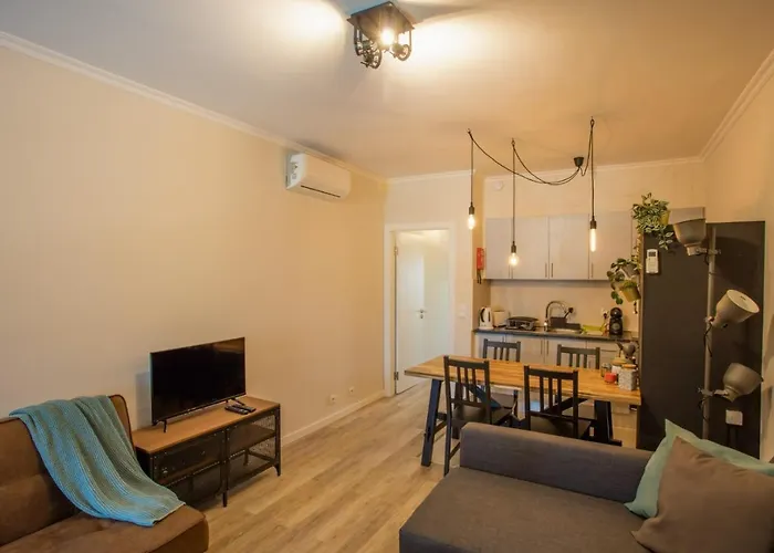 Go4portugal - Vilamagna - Luxe With Pool, Airco And Seaview Balcony 아파트