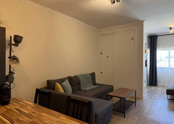 Go4portugal - Vilamagna - Luxe With Pool, Airco And Seaview Balcony *