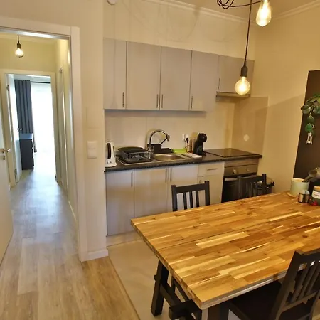 Apartman Luxe With Pool, Airco And Seaview Balcony - Go4portugal -